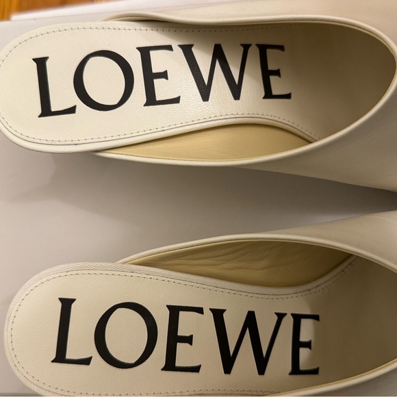 NIB Loewe Toy Mule White 39 - Picture 8 of 9
